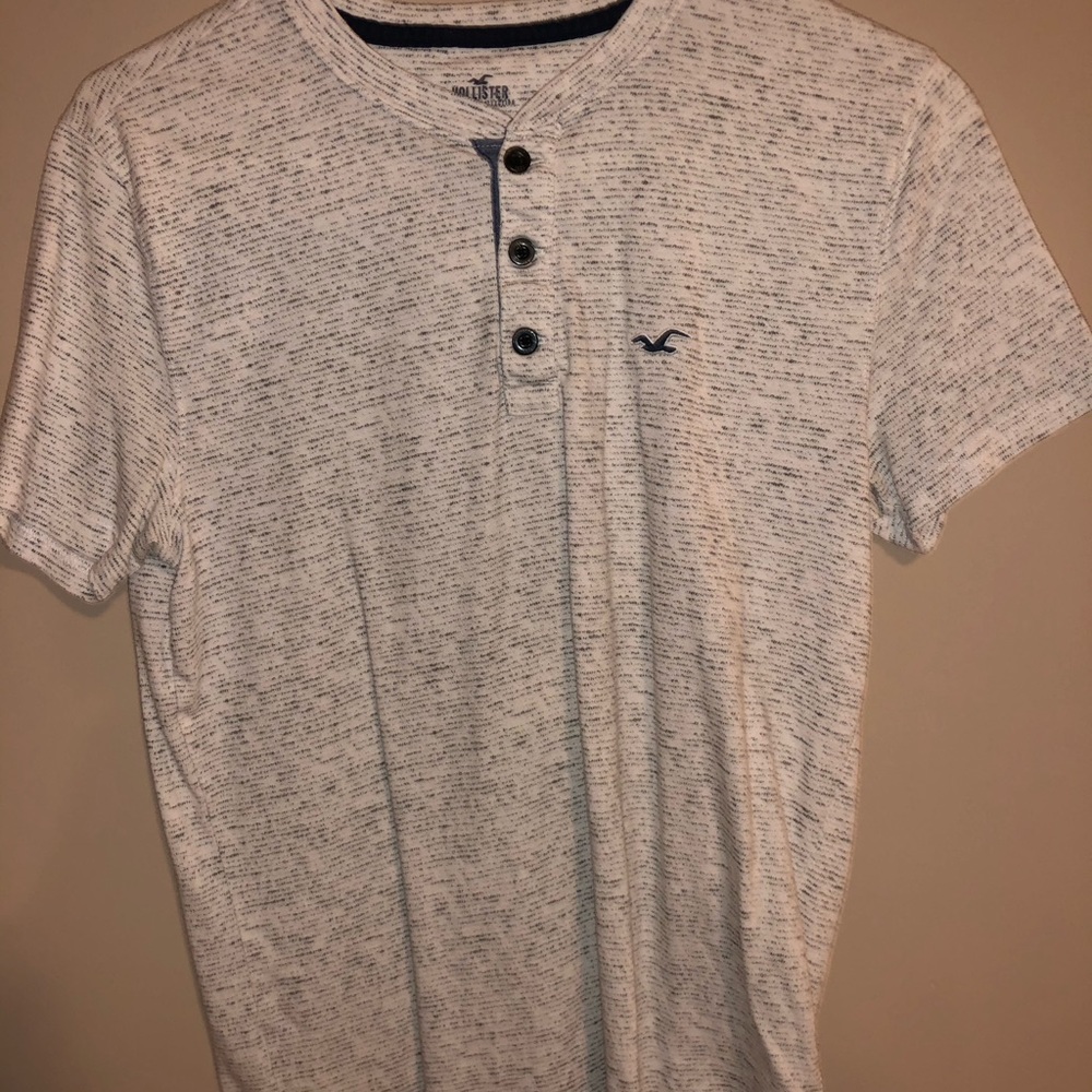 Boys holister tee